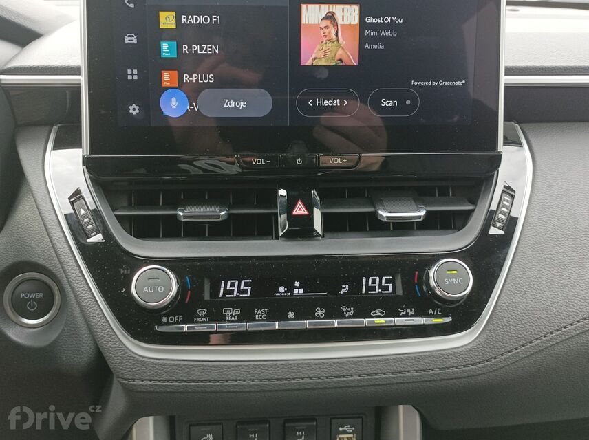 Toyota Corolla Cross 2.0 Hybrid e-CVT AWD