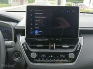 Toyota Corolla Cross 2.0 Hybrid e-CVT AWD