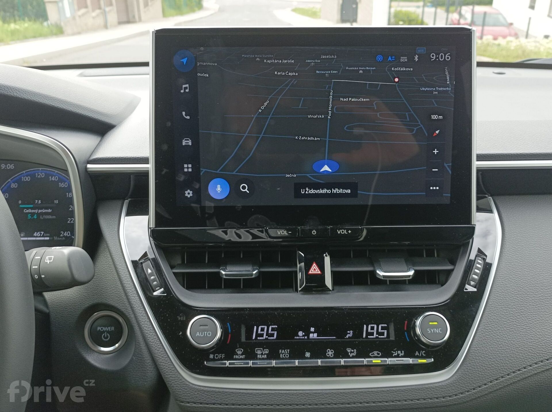 Toyota Corolla Cross 2.0 Hybrid e-CVT AWD