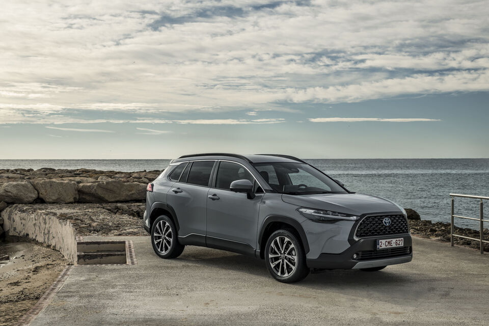 Toyota Corolla Cross 2.0 Hybrid FWD