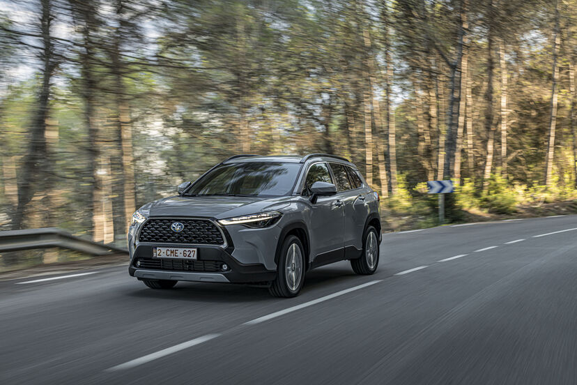 Toyota Corolla Cross 2.0 Hybrid FWD