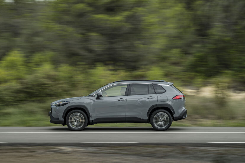 Toyota Corolla Cross 2.0 Hybrid FWD