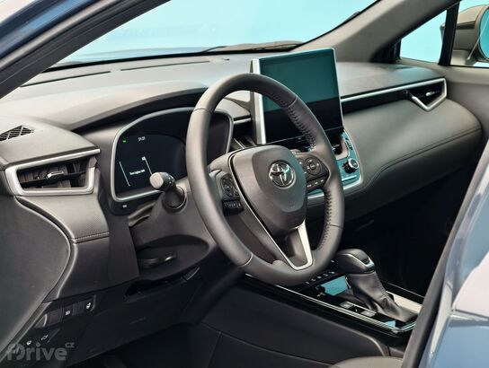 Toyota Corolla Cross facelift (2025)