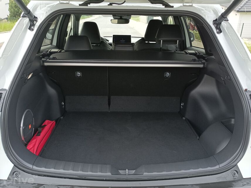 Toyota Corolla Cross Hybrid AWD