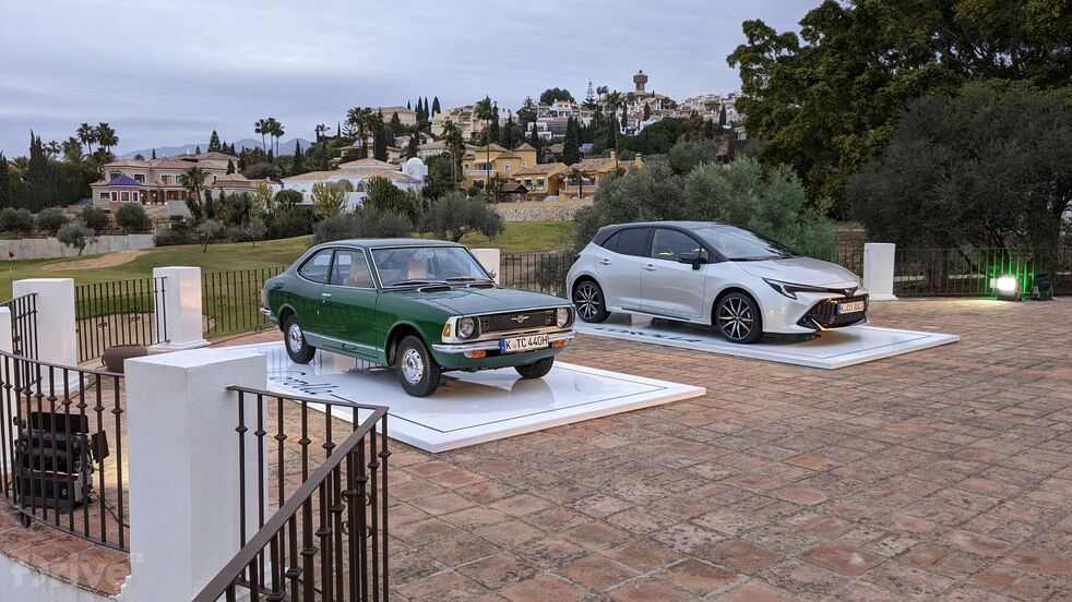 Toyota Corolla hatchback facelift (2023)