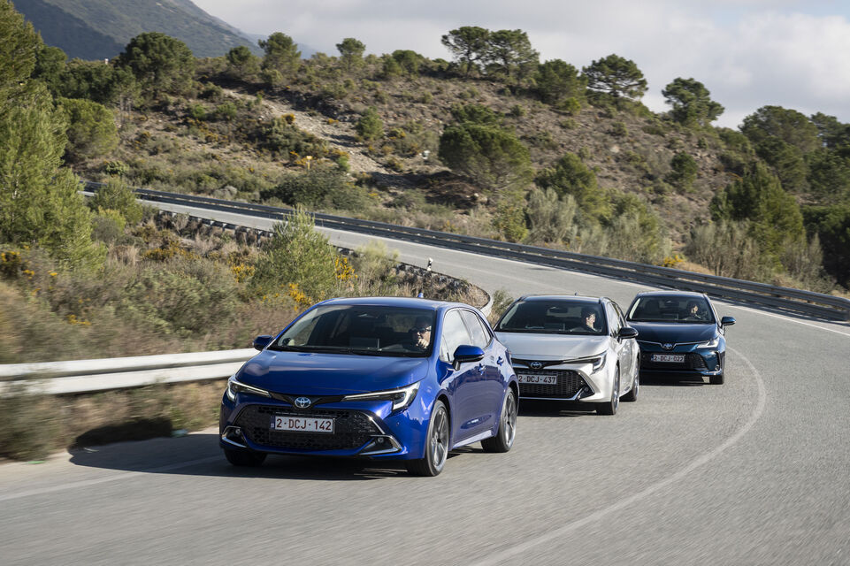 Toyota Corolla hatchback facelift (2023)