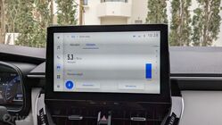 Toyota Corolla sedan facelift (2023)