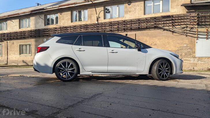 Toyota Corolla TS facelift (2023)