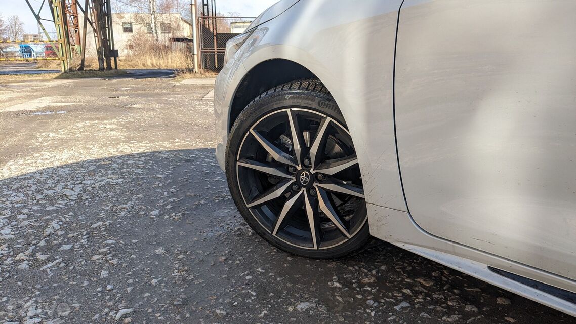 Toyota Corolla TS facelift (2023)