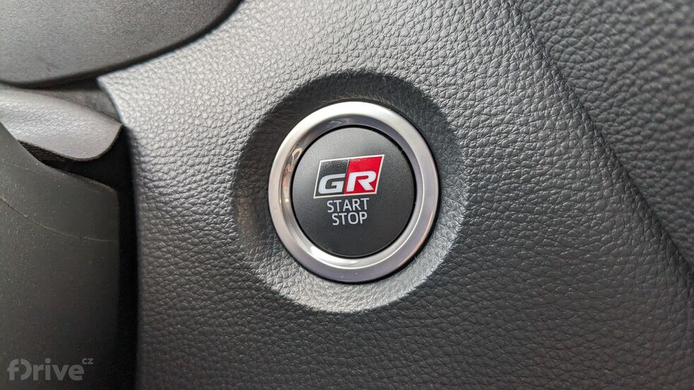 Toyota Corolla TS facelift (2023)