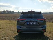 Toyota Highlander Hybrid (2021)