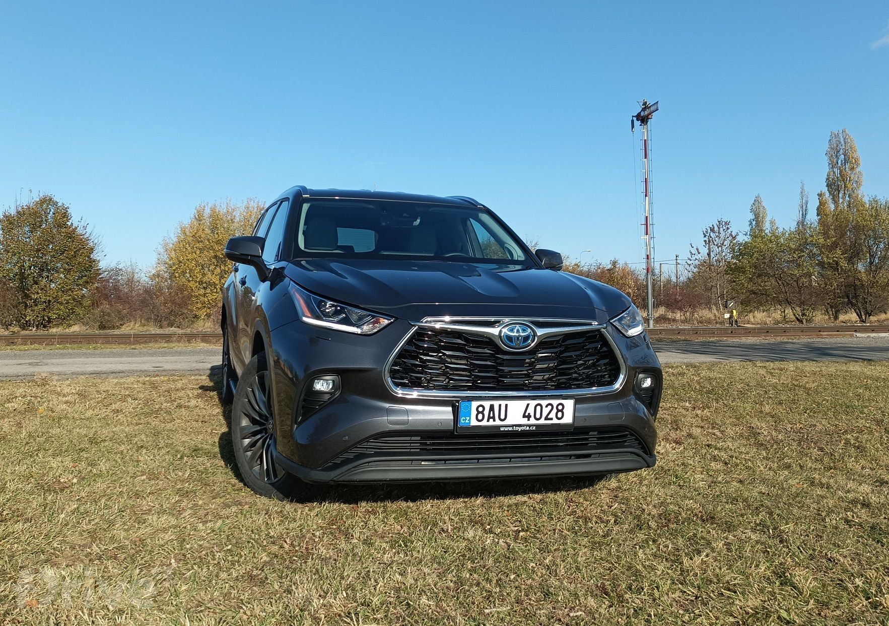 Toyota Highlander Hybrid (2021)