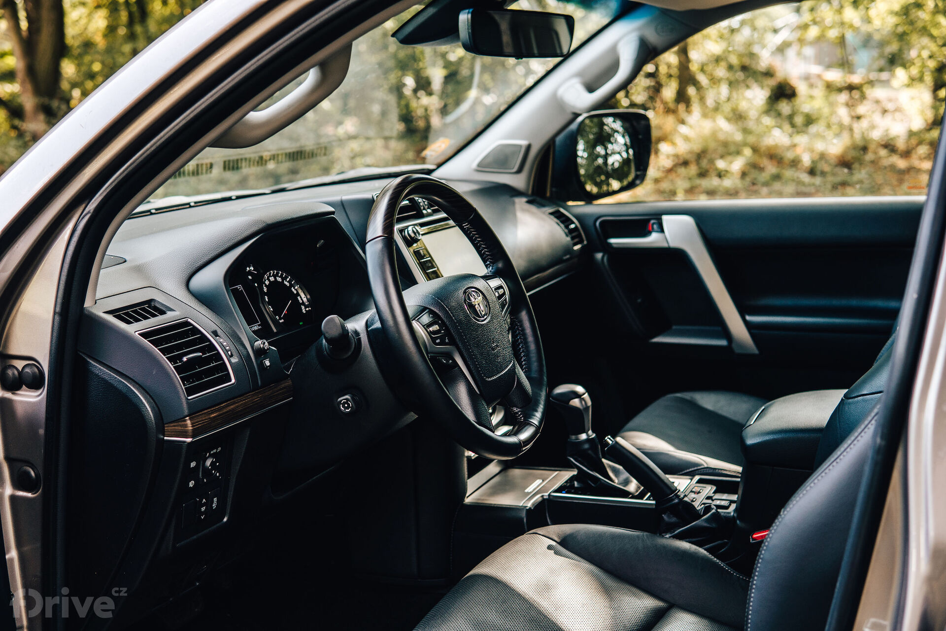 Toyota Land Cruiser (2019)