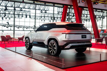 Toyota Land Cruiser Se concept