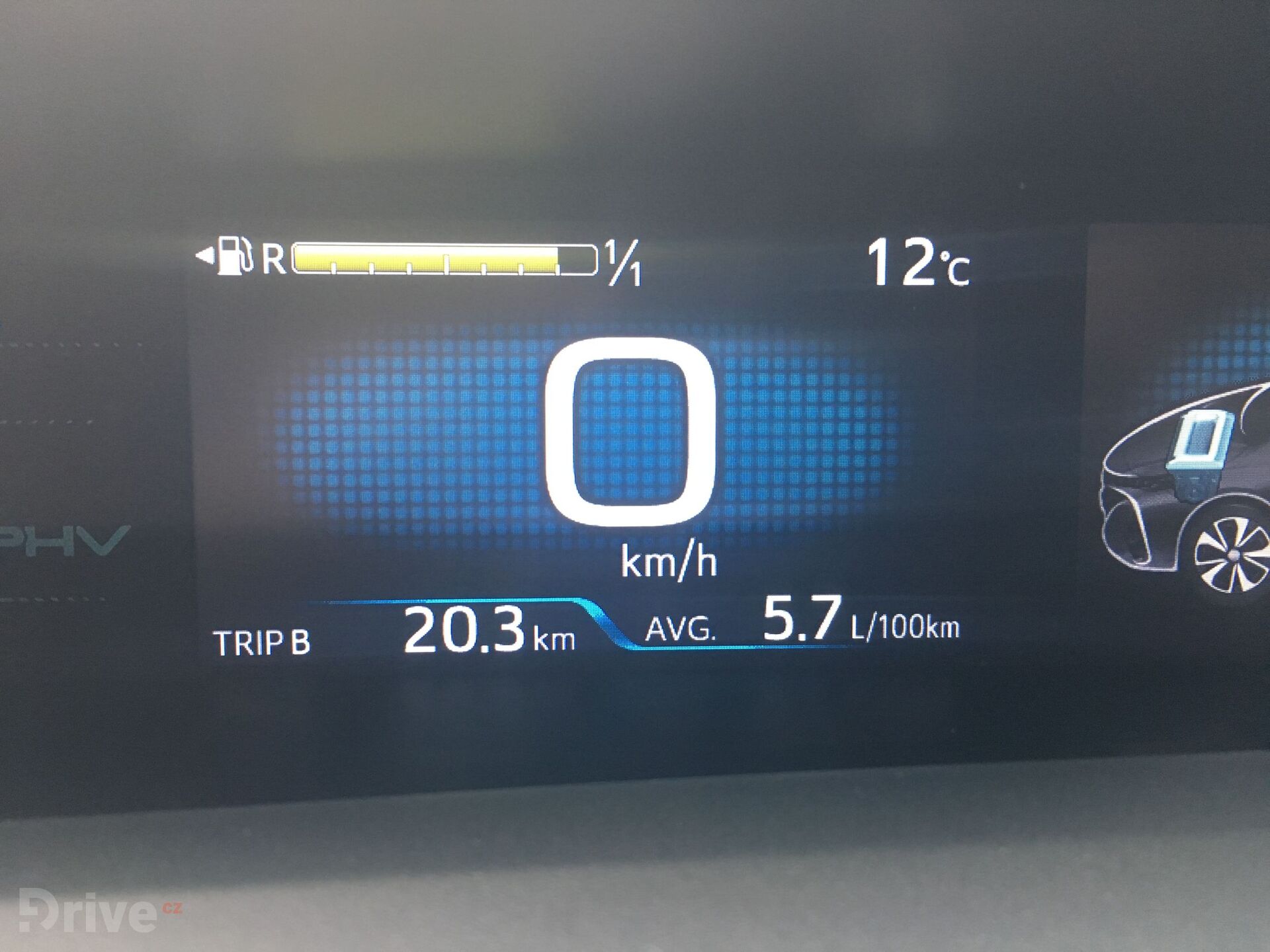 Toyota Prius Plug-in Hybrid (2015)