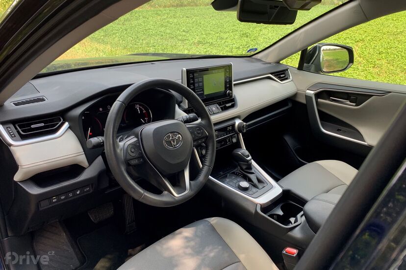 Toyota RAV4 (2019)