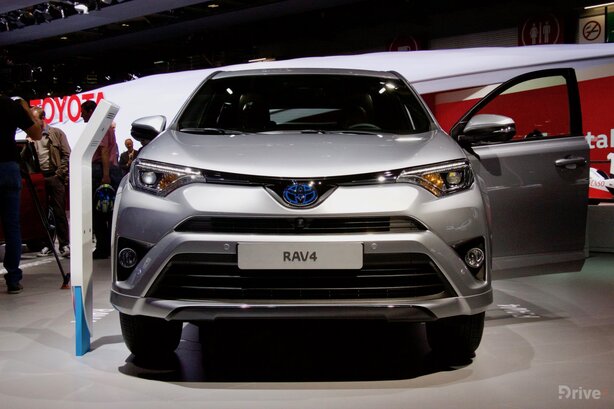 Toyota RAV4 Hybrid (2015)