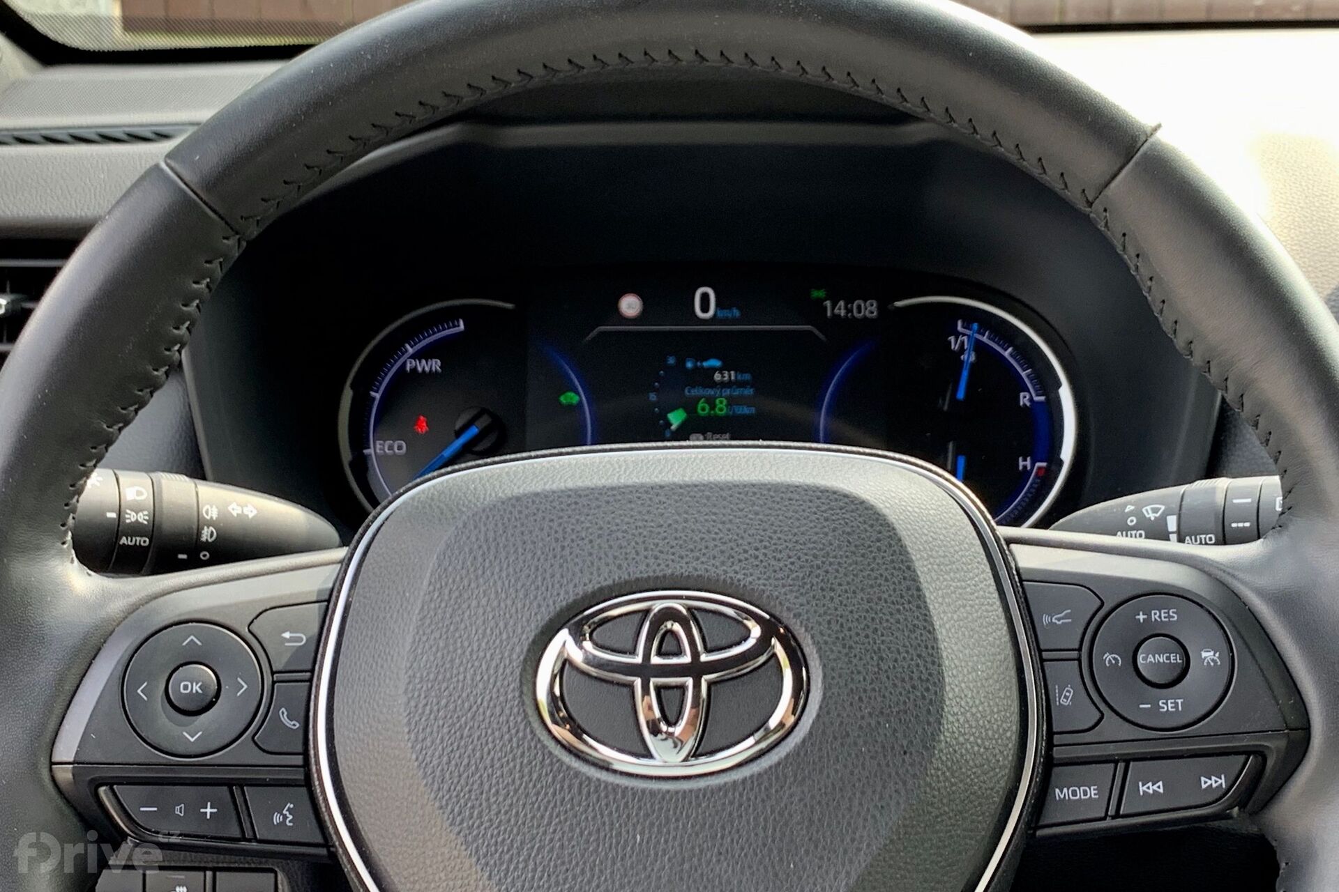 Toyota RAV4 Hybrid (2019)