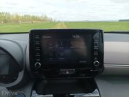 Toyota Yaris Cross Hybrid 4×4 Adventure