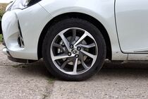 Toyota Yaris Hybrid (2011)