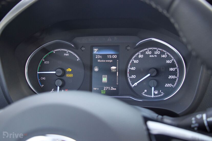 Toyota Yaris Hybrid (2011)