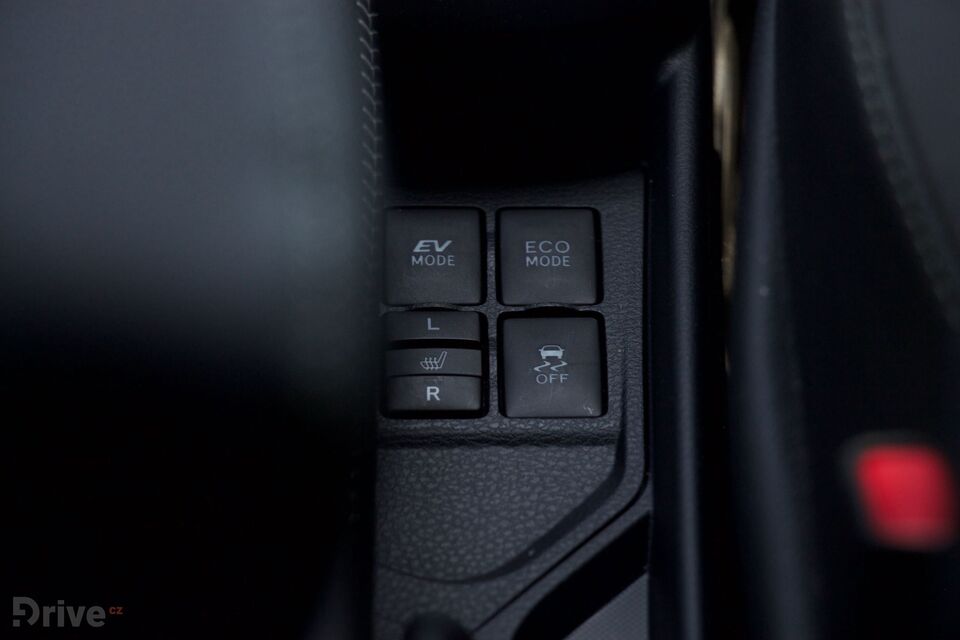 Toyota Yaris Hybrid (2011)