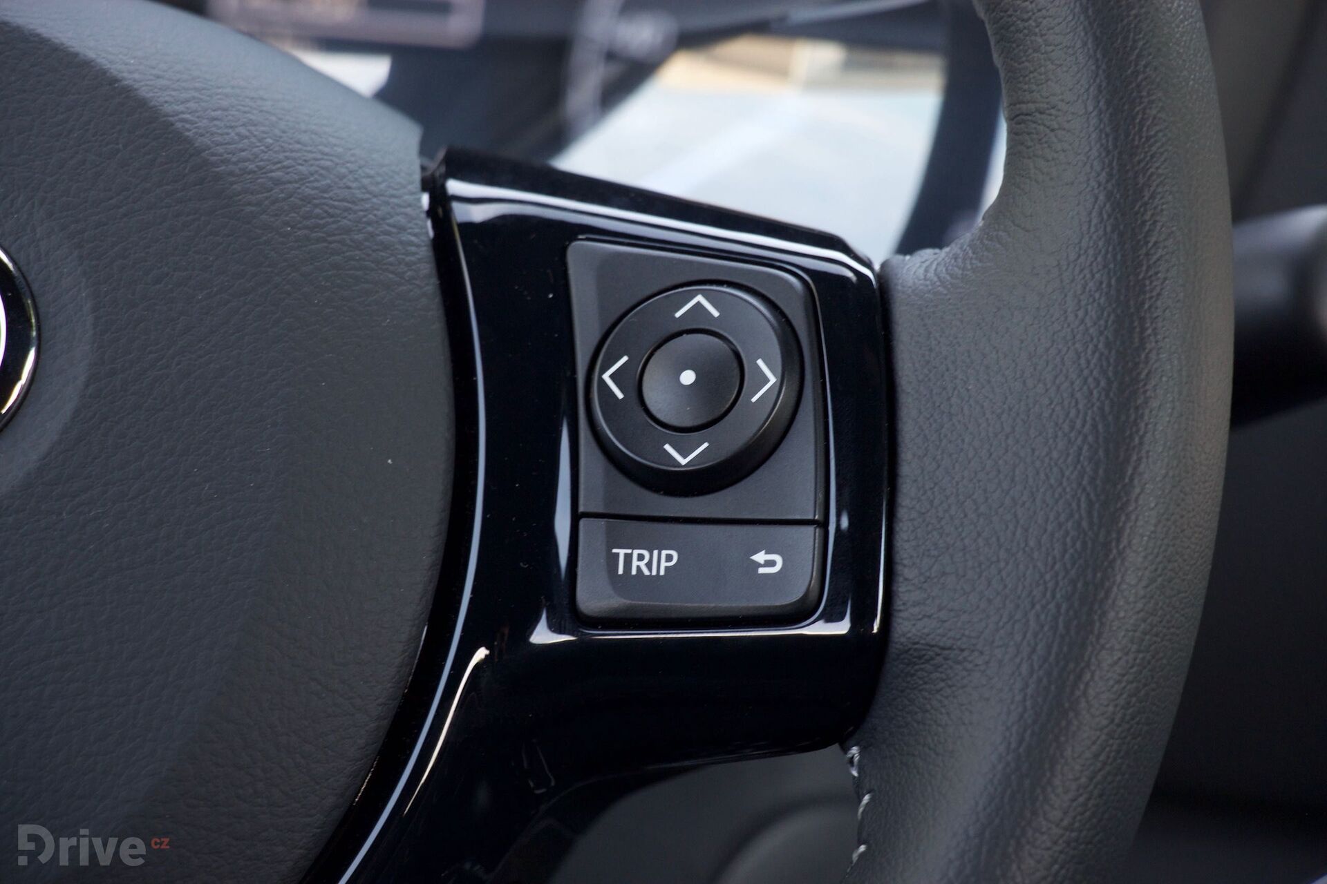 Toyota Yaris Hybrid (2011)