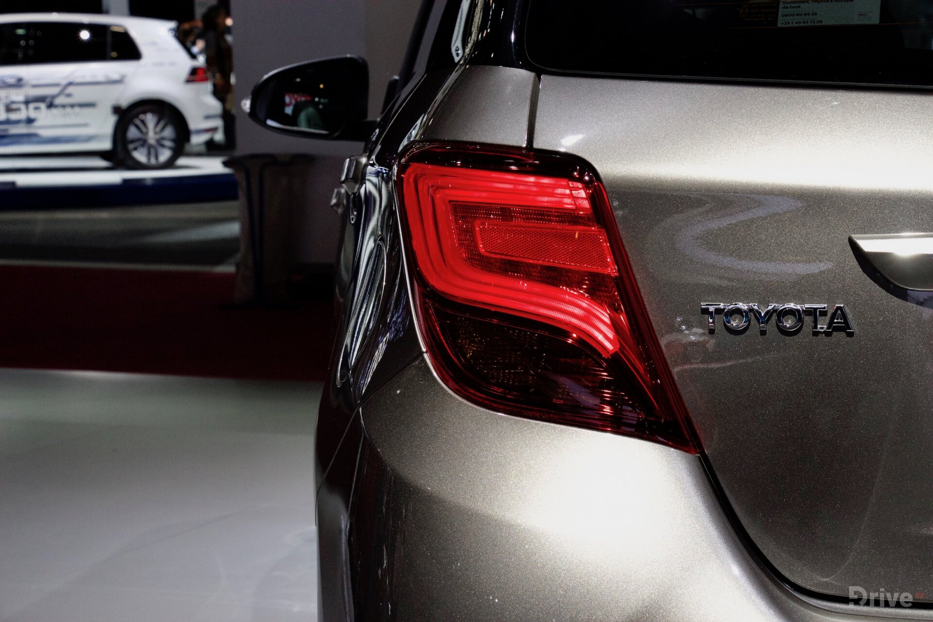 Toyota Yaris Hybrid (2011)