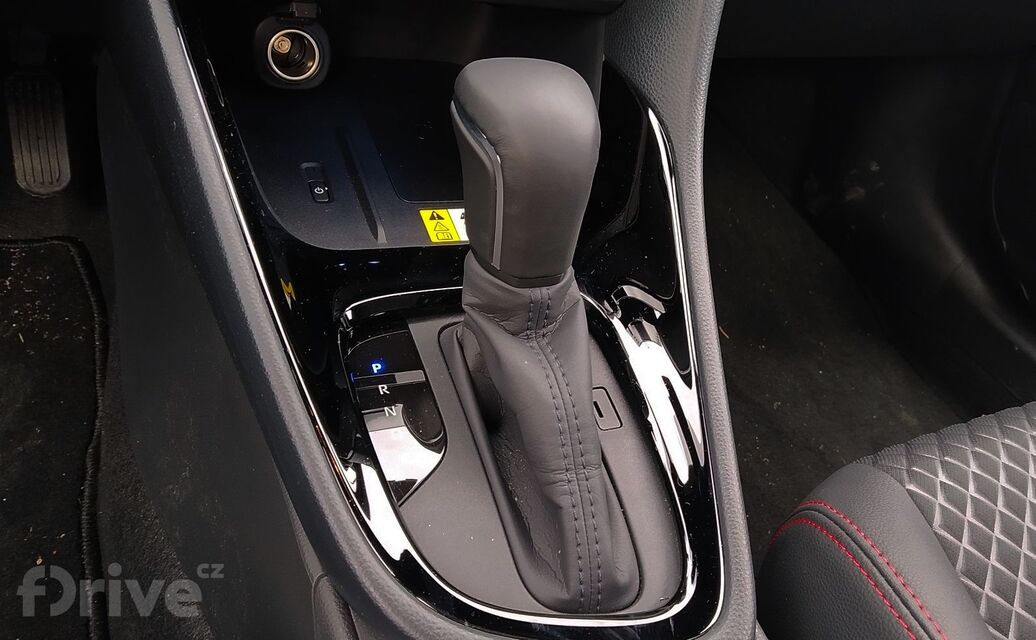 Toyota Yaris Hybrid (2020)