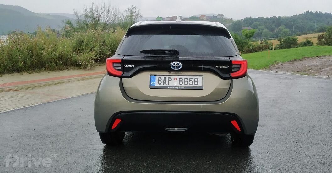 Toyota Yaris Hybrid Selection (2021)