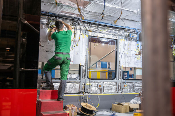 Tramvaj ForCity Plus 52T Praha