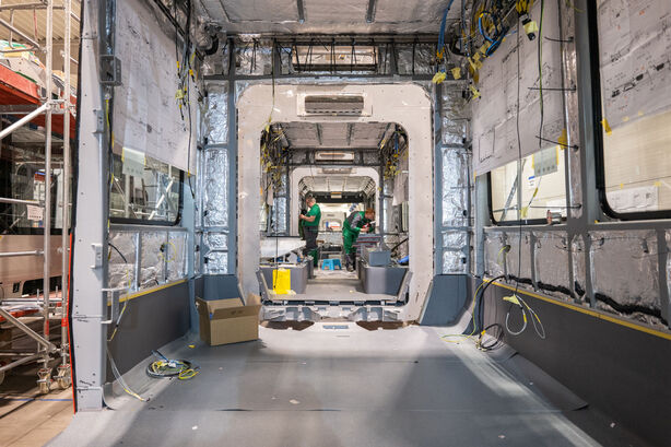 Tramvaj ForCity Plus 52T Praha