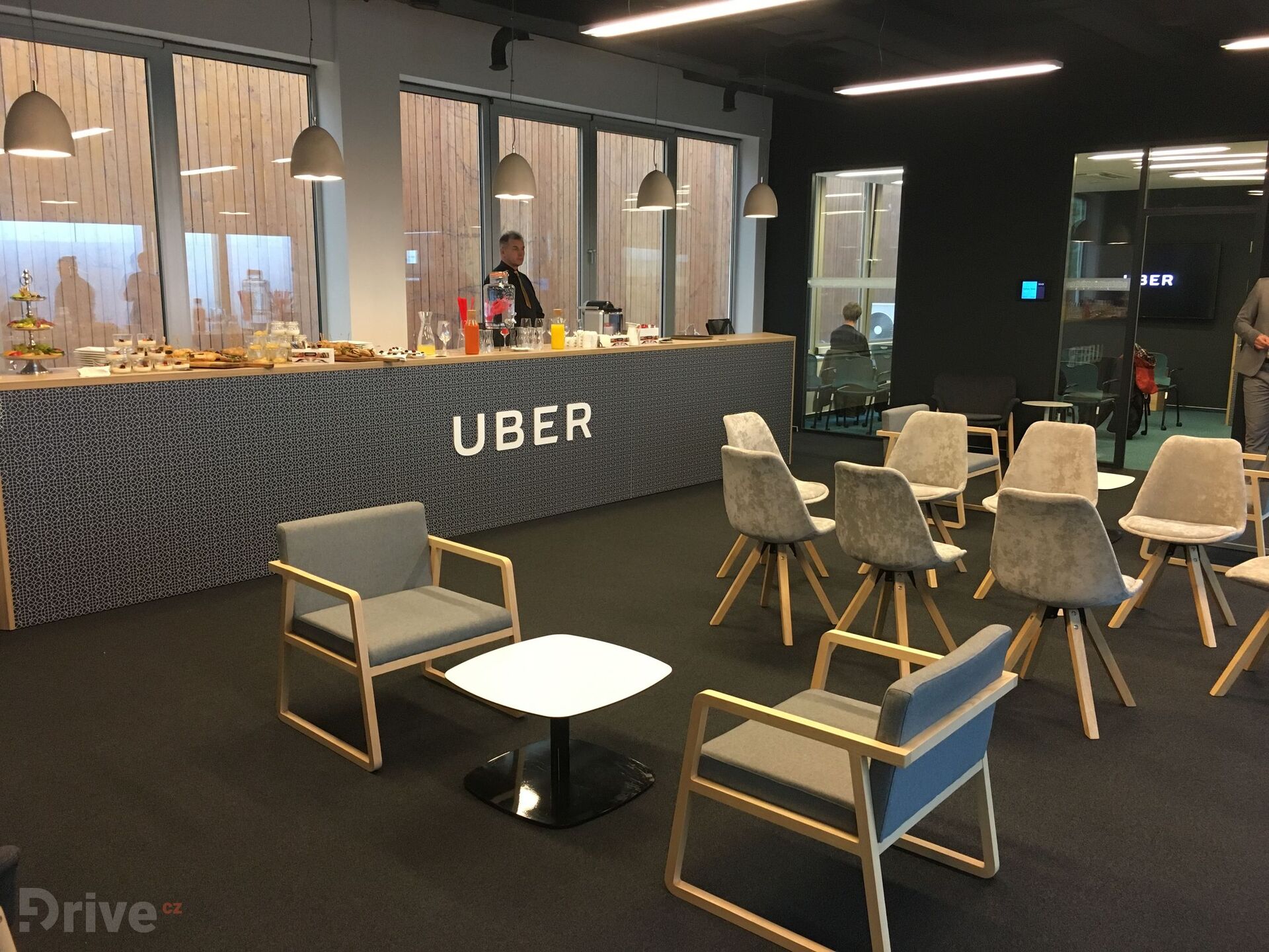 Uber kanceláře