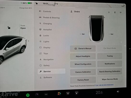 Vánoční update Tesla (2021)