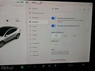 Vánoční update Tesla (2021)