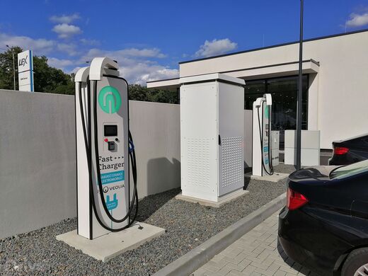Veolia/Green24, Ostrava-Poruba, ul. Nad Porubkou, BMW Lex Auto