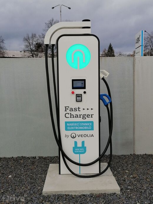 Veolia/Green24, Ostrava-Poruba, ul. Nad Porubkou, BMW Lex Auto