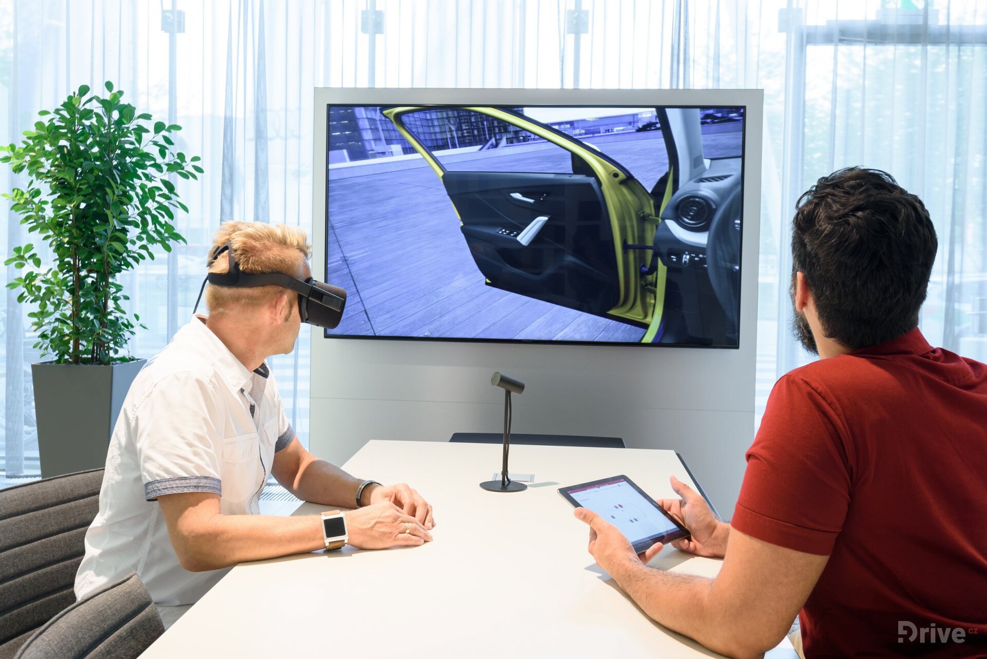 Virtuální realita v showroomech Audi