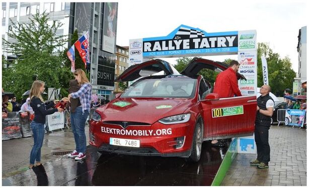 Vítěz kategorie elektromobilů Tesla Model X