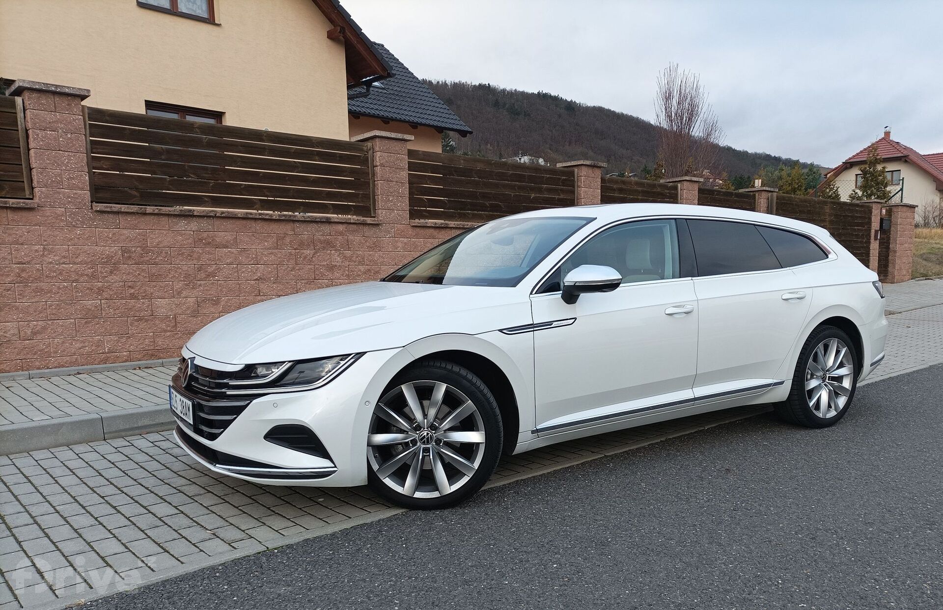 Volkswagen Arteon Shooting Brake eHybrid