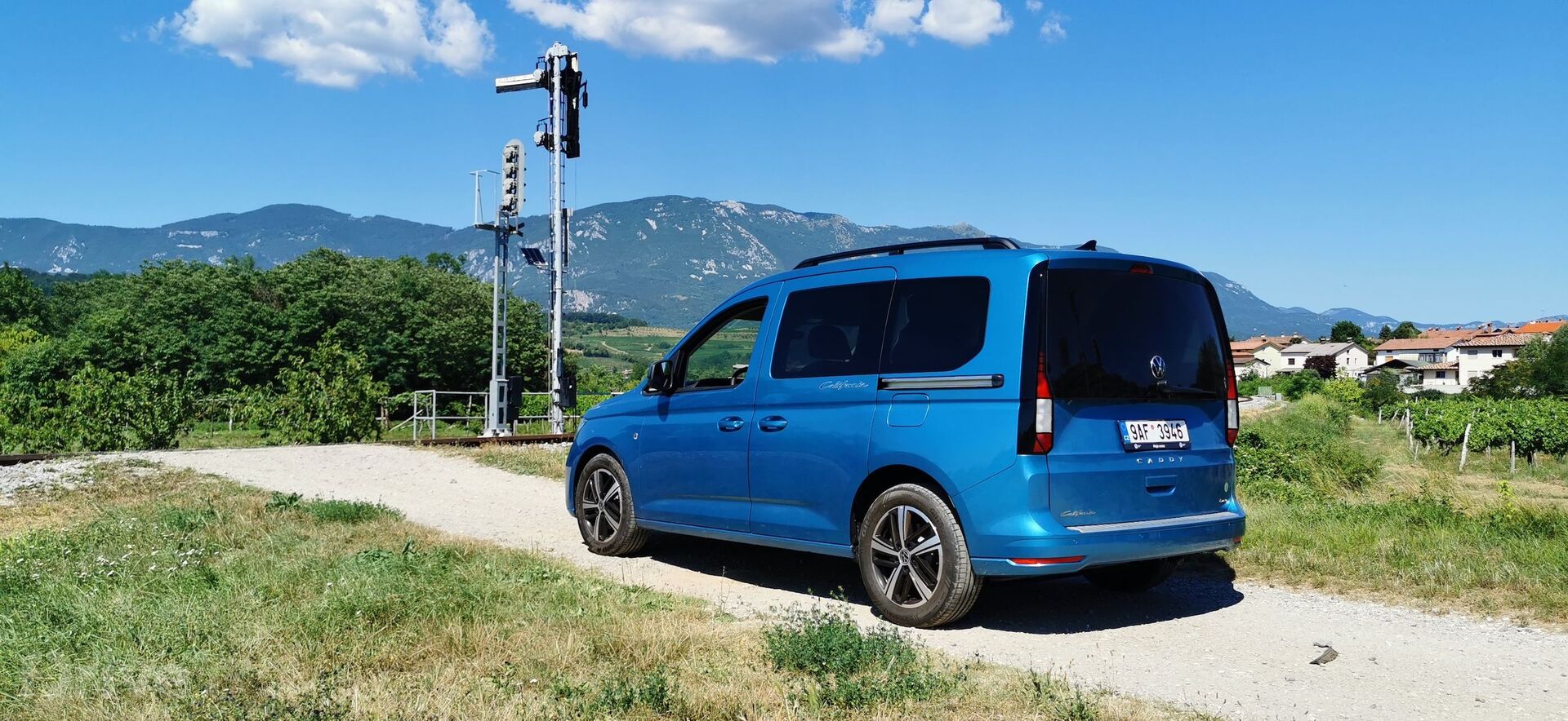 Volkswagen Caddy California