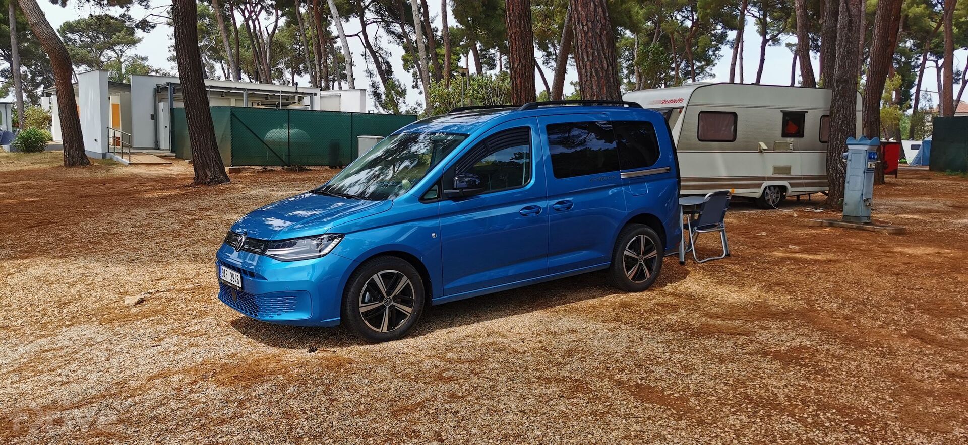 Volkswagen Caddy California