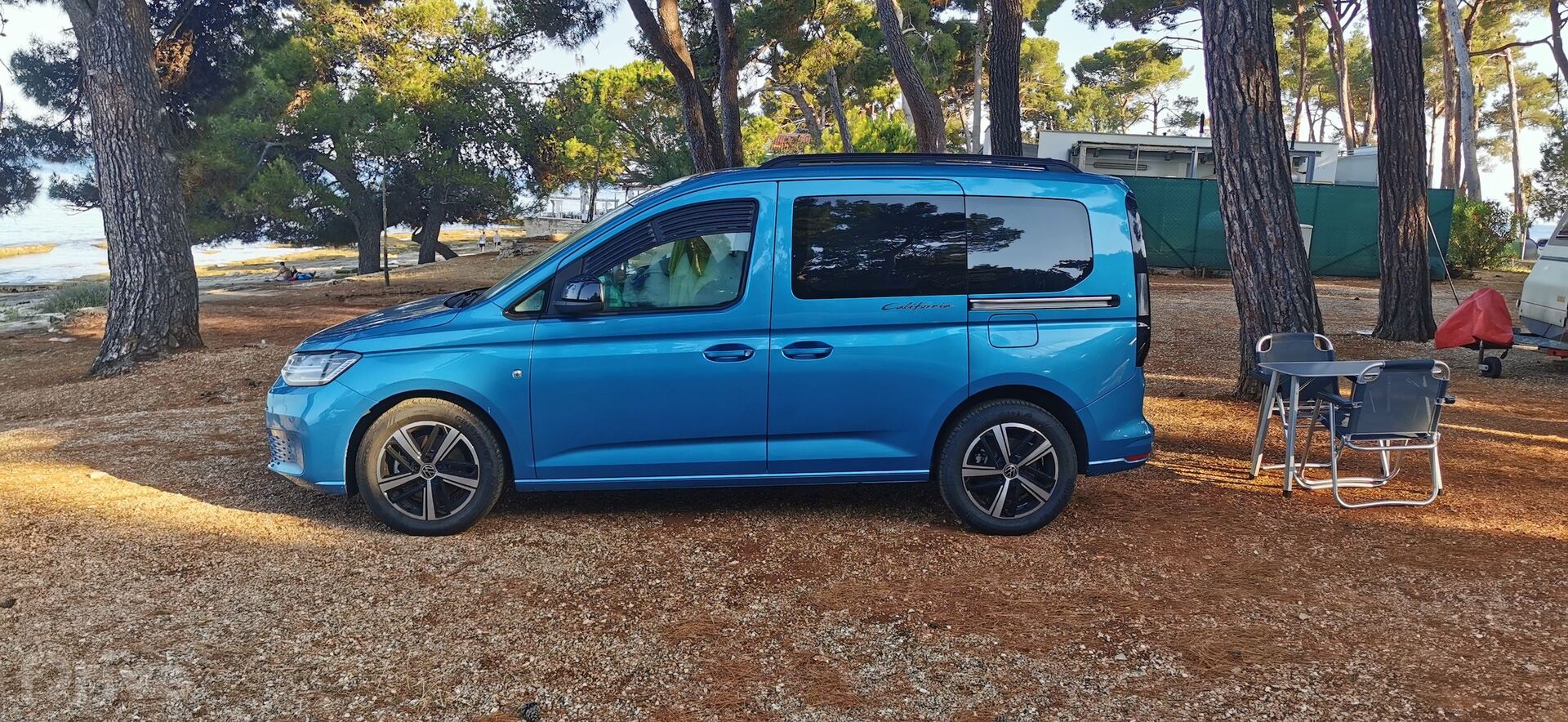 Volkswagen Caddy California