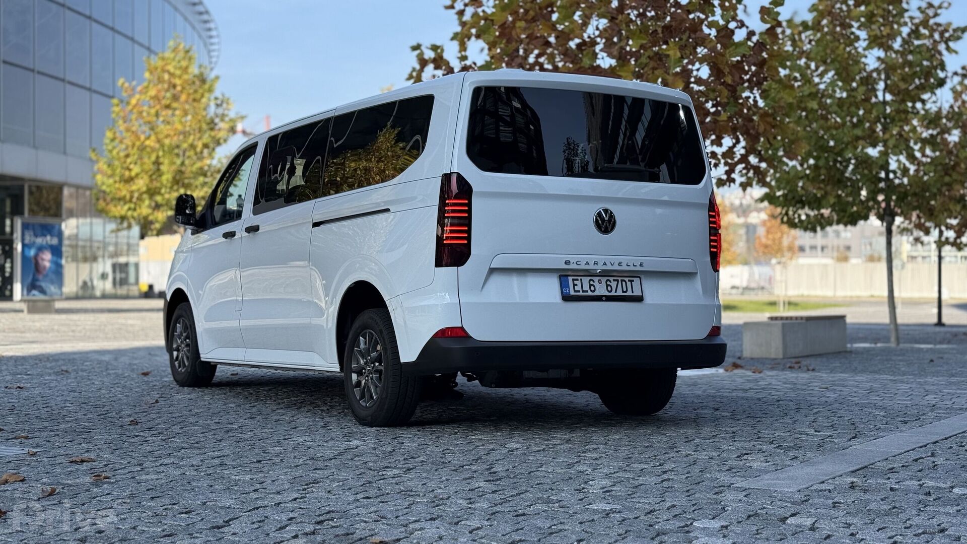 Volkswagen e-Caravelle (2024)