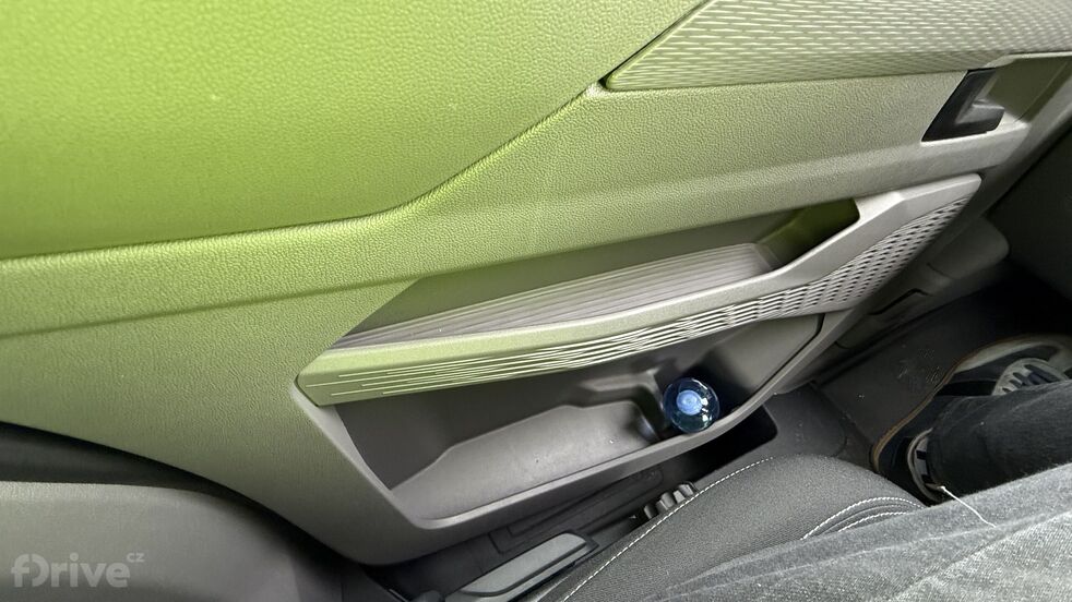 Volkswagen e-Caravelle (2024)