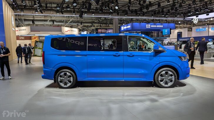 Volkswagen e-Caravelle