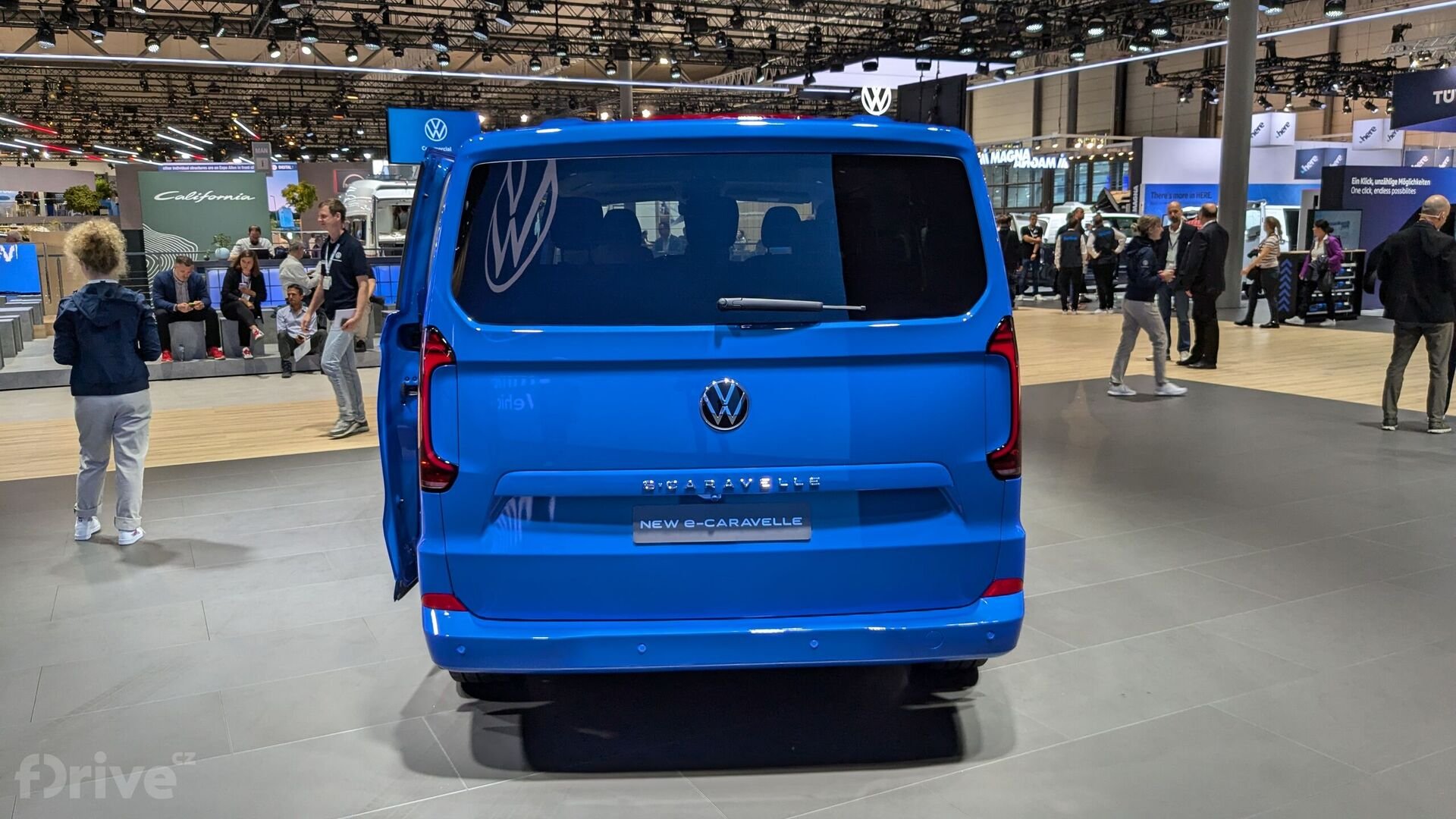 Volkswagen e-Caravelle