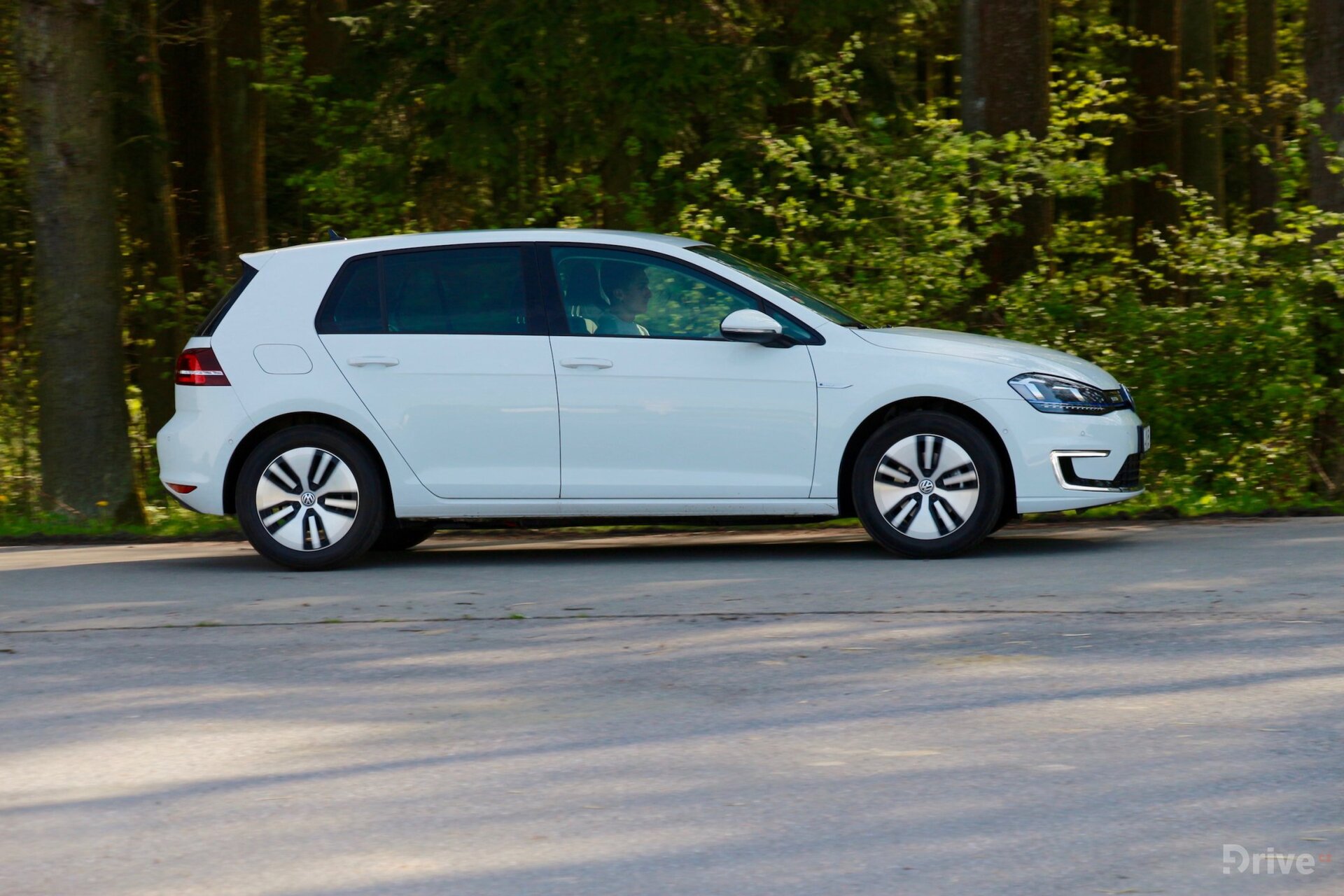 Volkswagen e-Golf (2015)
