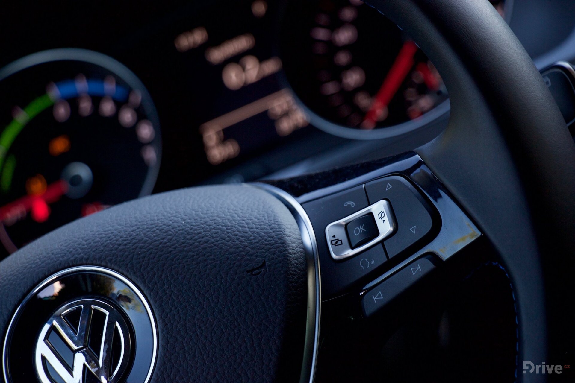 Volkswagen e-Golf (2015)