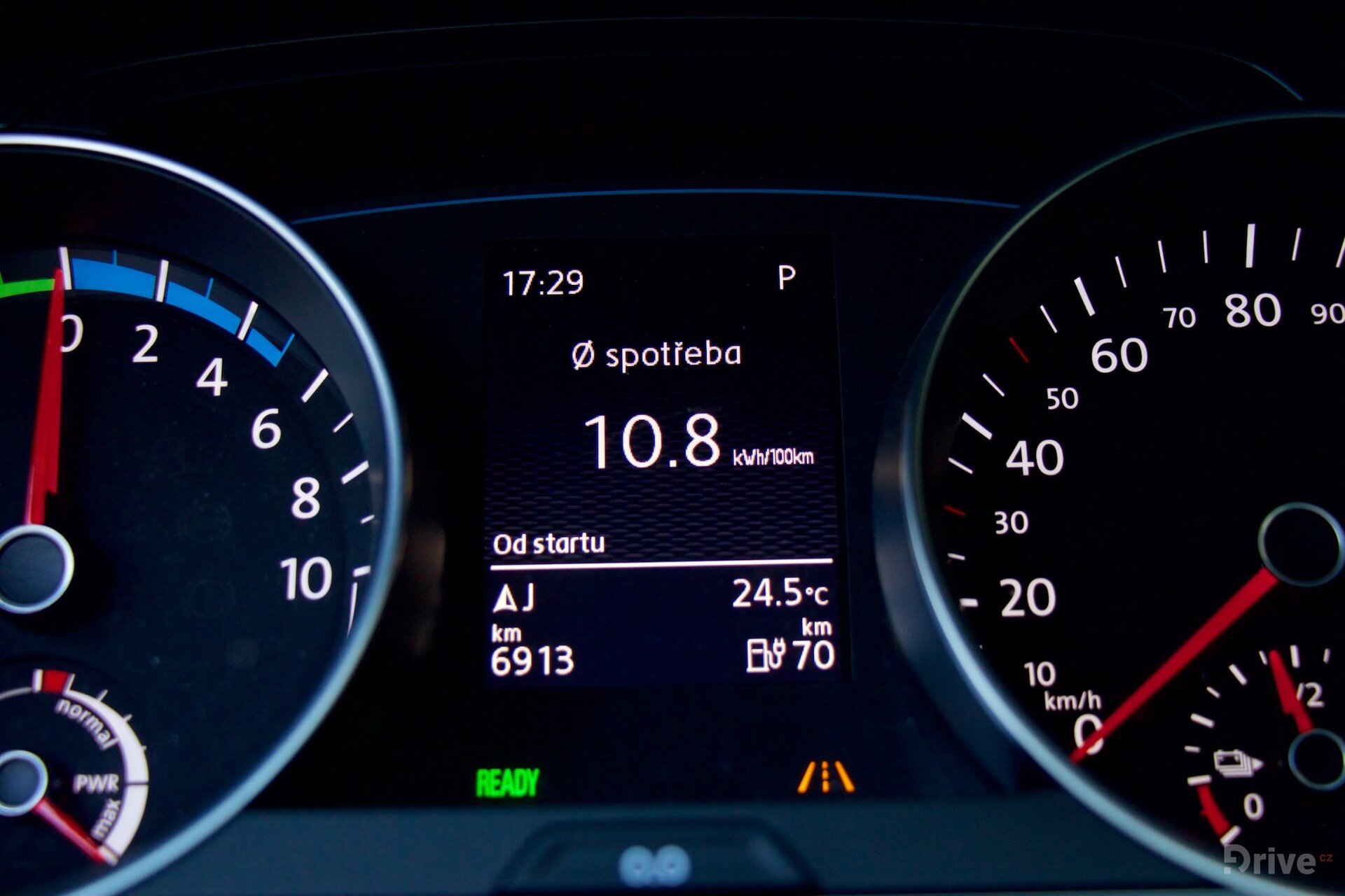 Volkswagen e-Golf (2015)